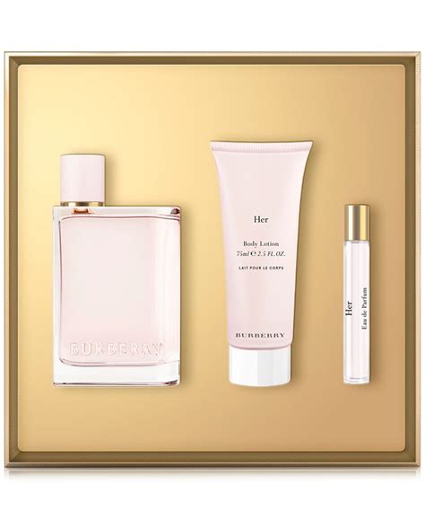 macys burberry her gift set